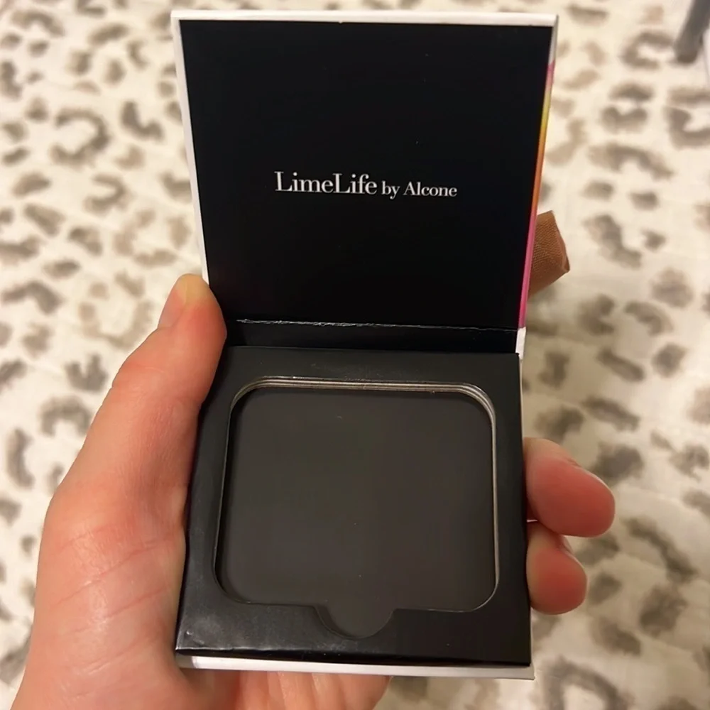 2/$30 LimeLife- Set of 4 Individual Blush Palettes